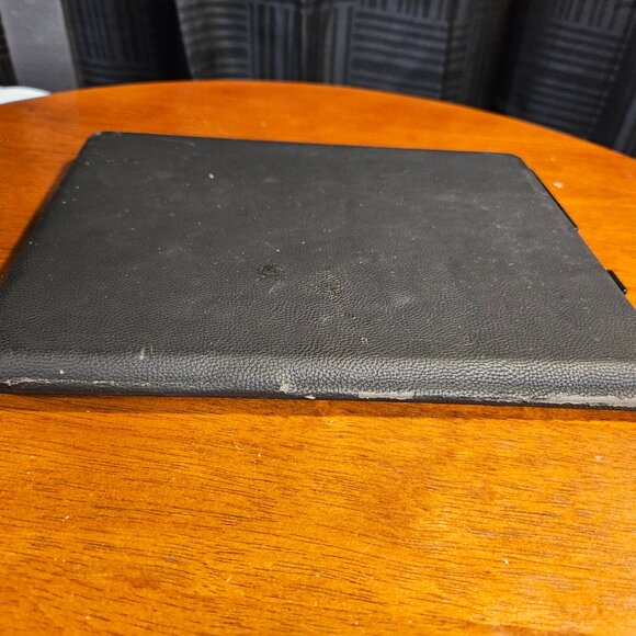 Zagg folio Bluetooth Keyboard Protective Case for iPad 2 - Picture 6 of 6